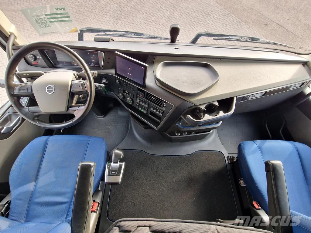 Volvo FH 13.500 Globetrotter XL 6x2 - Retarder - 3.20 WB Sattelzugmaschinen