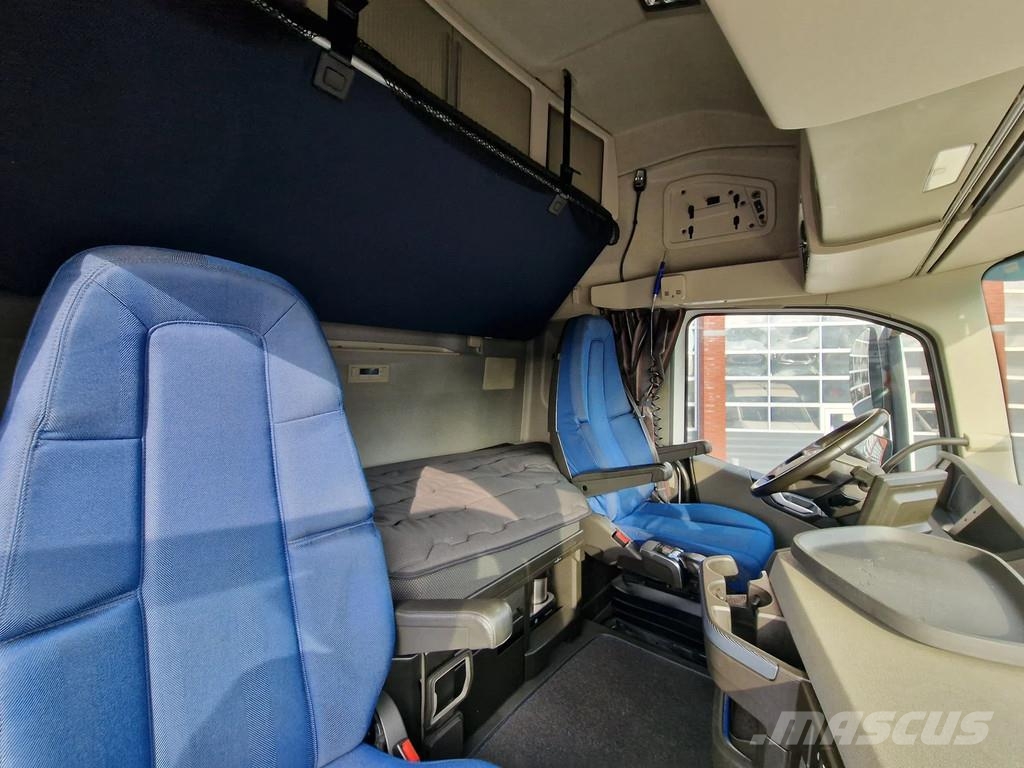 Volvo FH 13.500 Globetrotter XL 6x2 - Retarder - 3.20 WB Sattelzugmaschinen