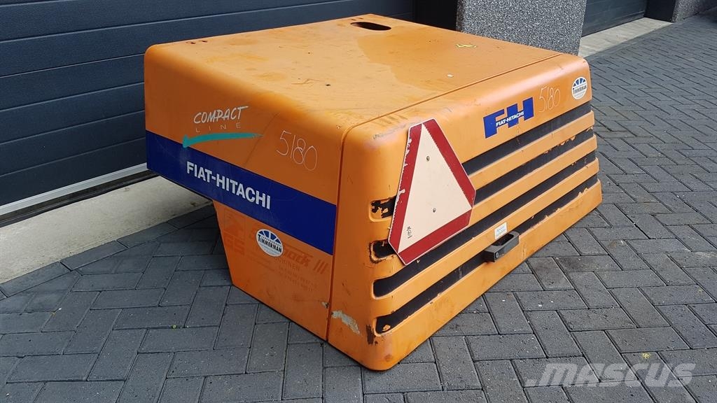 Fiat-Hitachi W 70 H - Engine hood/Motorhaube/Motorkap Chassis and suspension