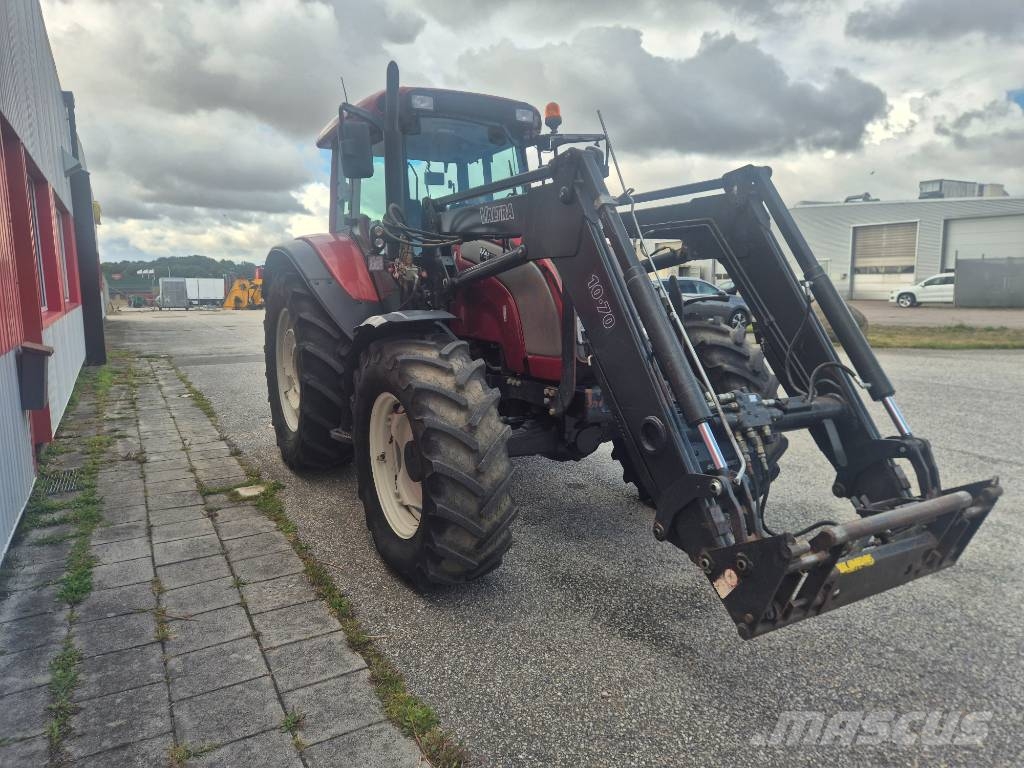 Valtra C 120 Traktorid