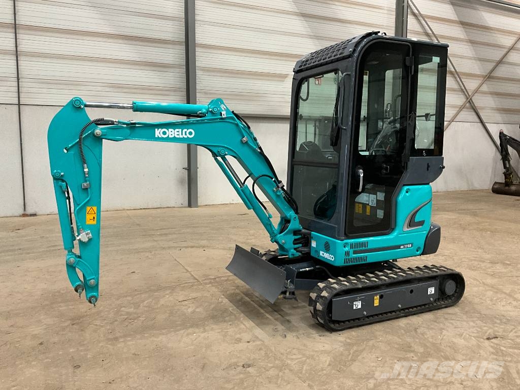 Kobelco SK 17 SR-3 E UNUSED حفارات صغيرة أقل من 7 طن (حفارات صغيرة)