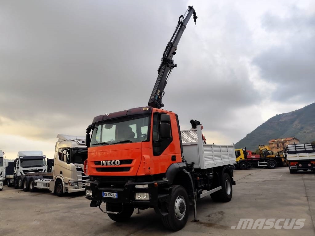 Iveco Trakker 190 T36 Φορτηγά με Γερανό
