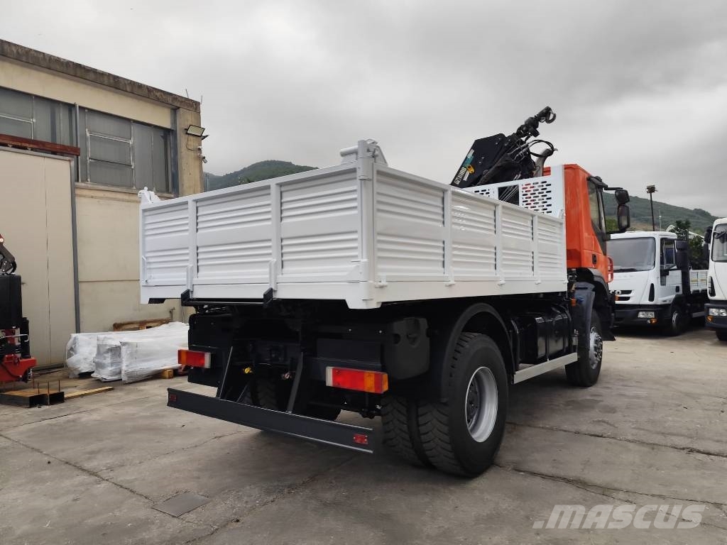 Iveco Trakker 190 T36 Φορτηγά με Γερανό