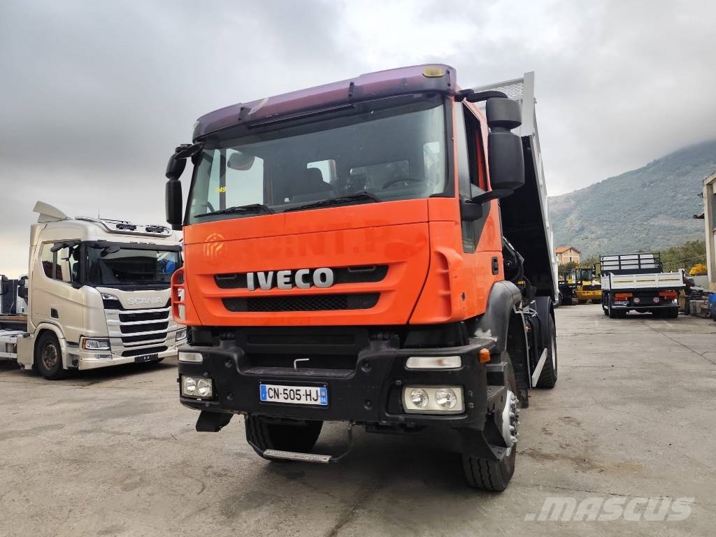 Iveco Trakker 190 T36 Φορτηγά με Γερανό