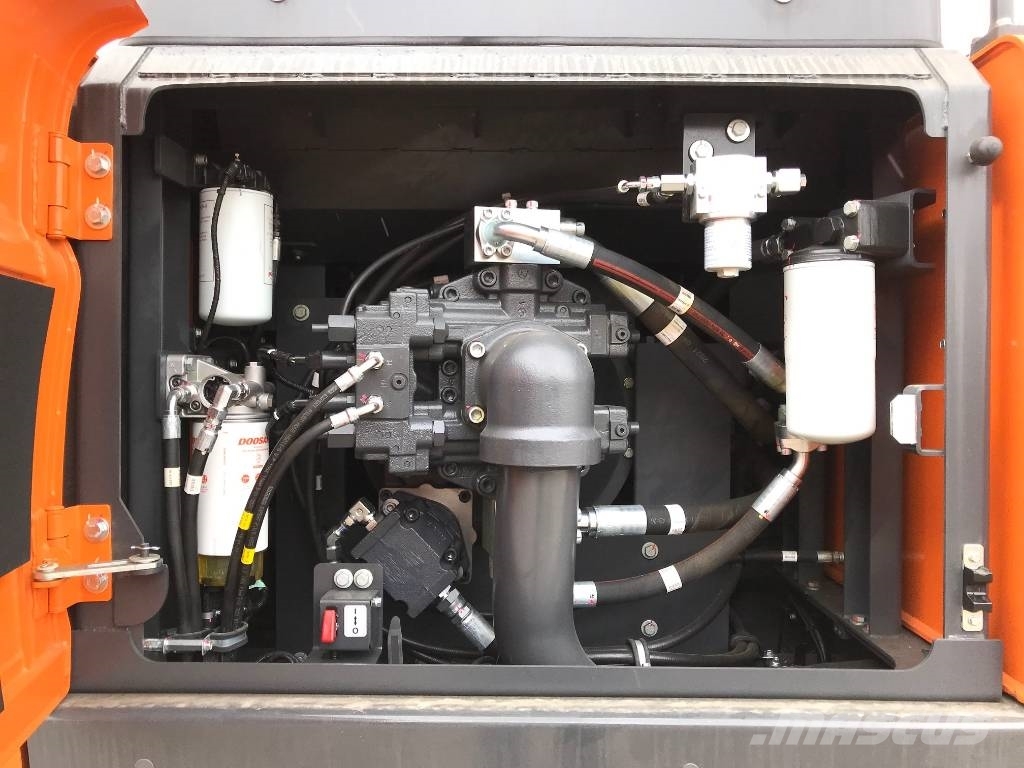 Develon DX 380 LC-7 K Верижен екскаватор
