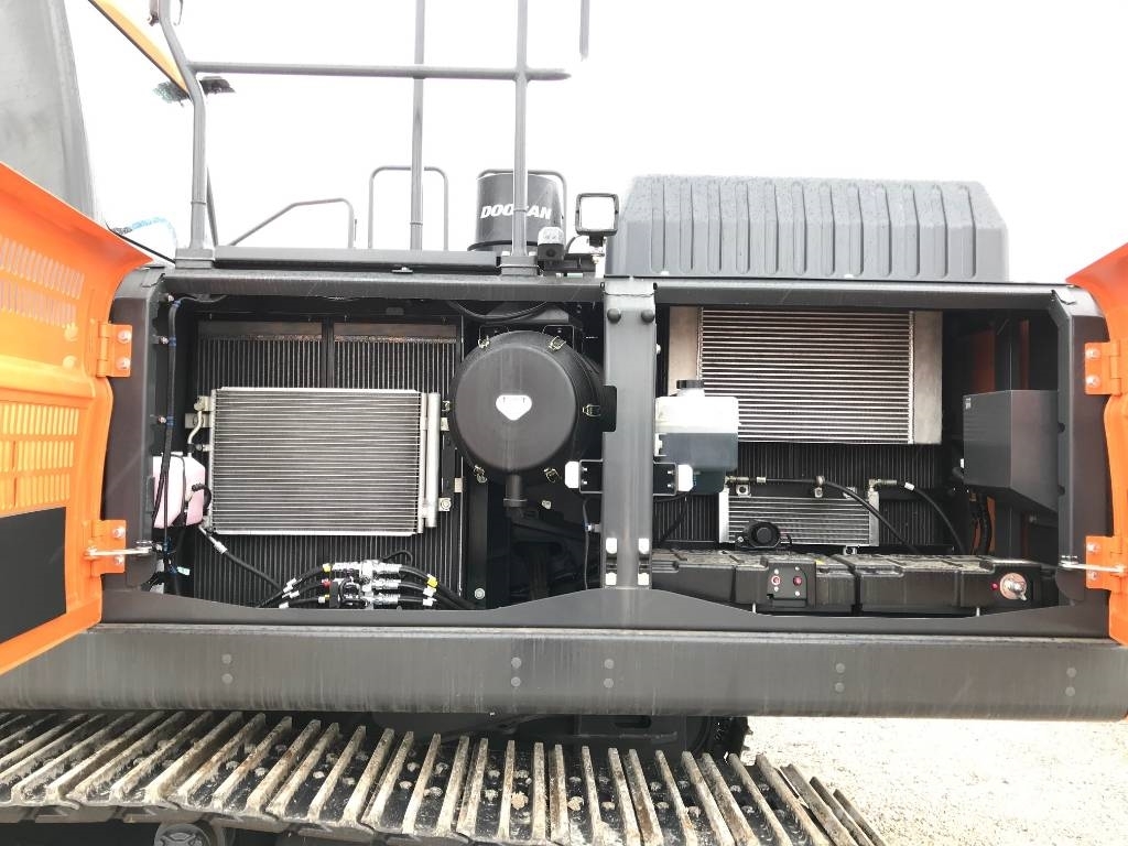 Develon DX 380 LC-7 K Верижен екскаватор