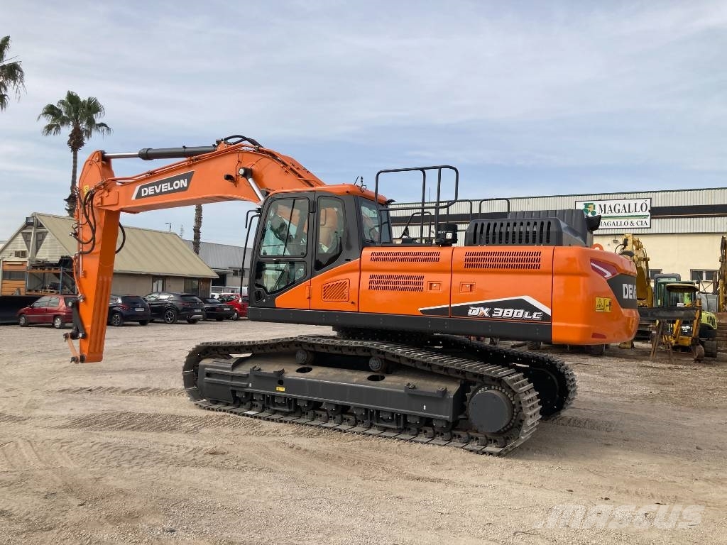 Develon DX 380 LC-7 K Верижен екскаватор