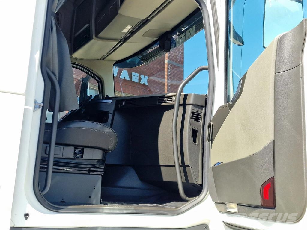 Volvo FH 13.500 Globetrotter XL 6x2 - Retarder - Full ai Trekkvogner