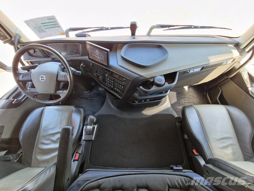 Volvo FH 13.500 Globetrotter XL 6x2 - Retarder - Full ai Trekkvogner