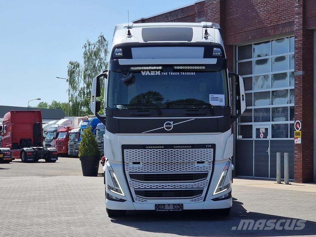 Volvo FH 13.500 Globetrotter XL 6x2 - Retarder - Full ai Trekkvogner