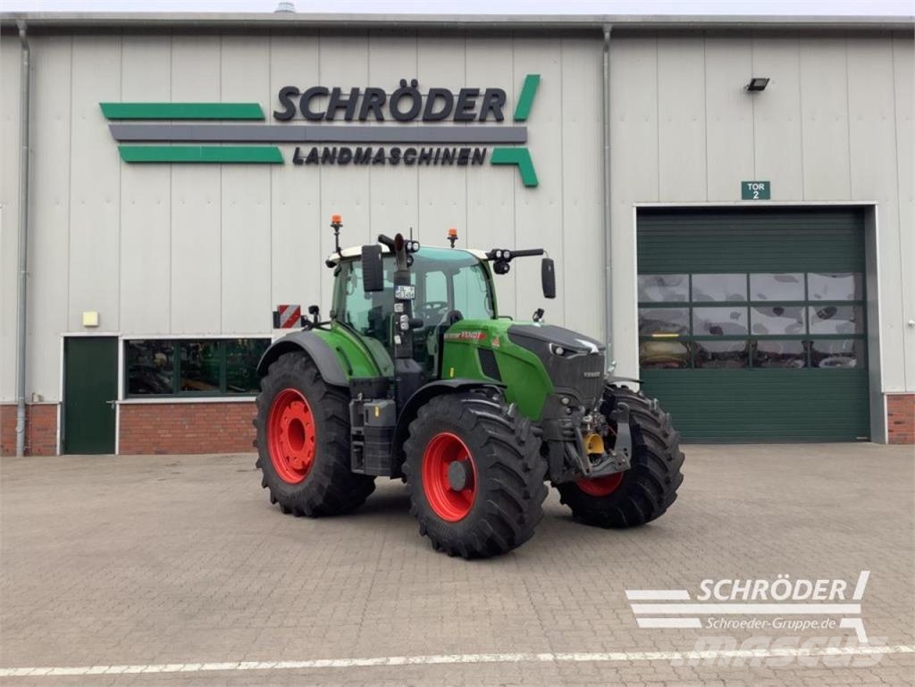 Fendt 728 VARIO GEN7 PROFI PLUS Traktoren