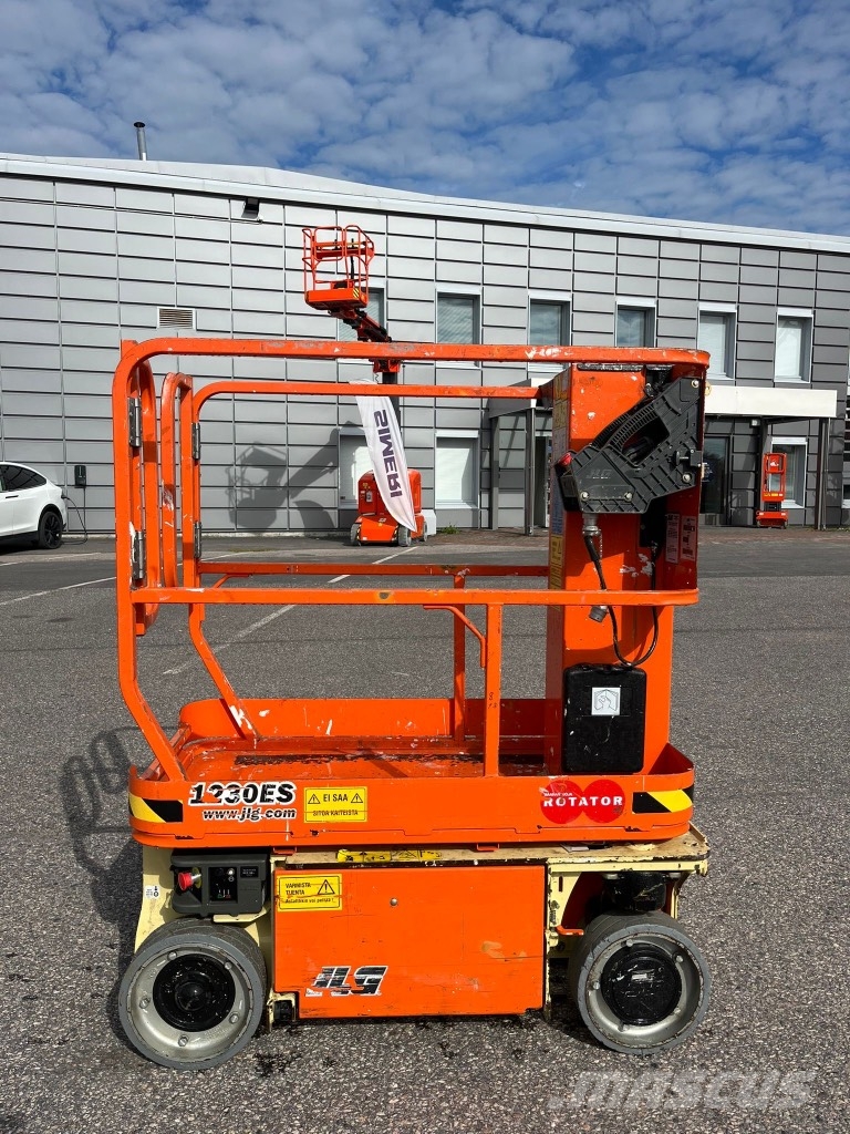 JLG 1230 ES Schaarhoogwerkers