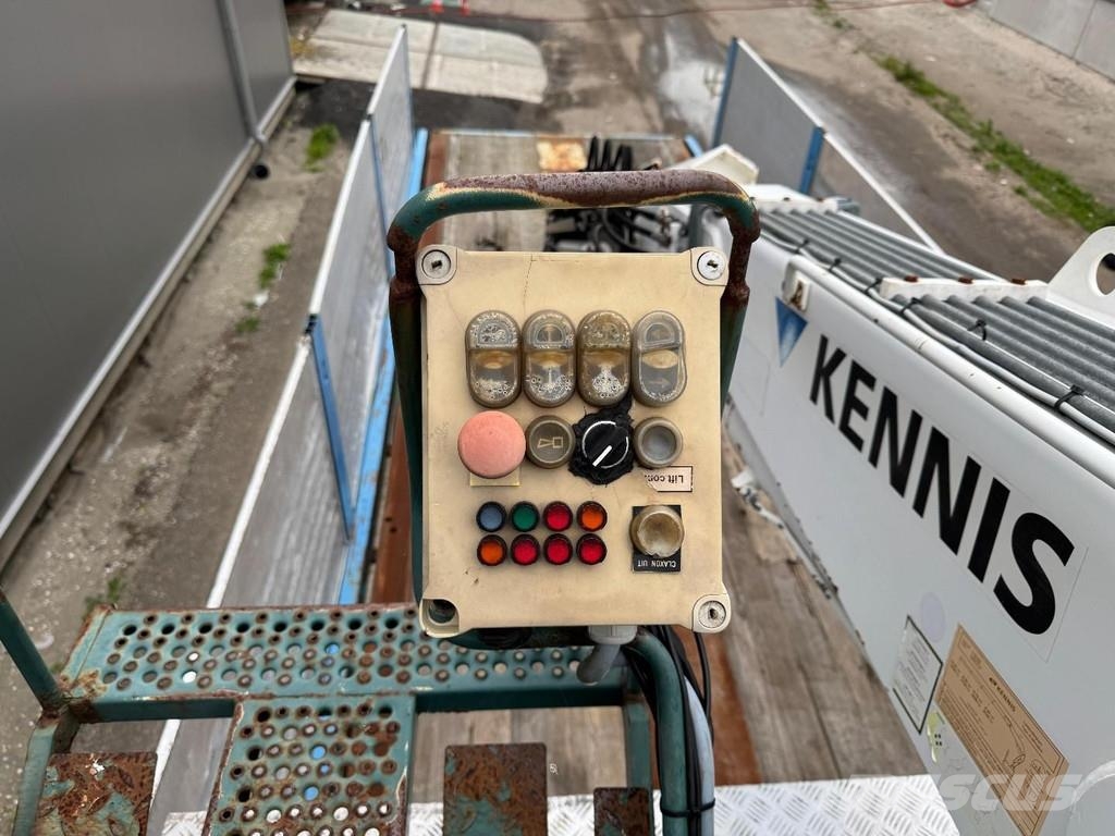 Floor FLUO-24-30H2 3 AXLE BPW + KENNIS R-28/100-3 + EXTE Semi-trailer med lad/flatbed