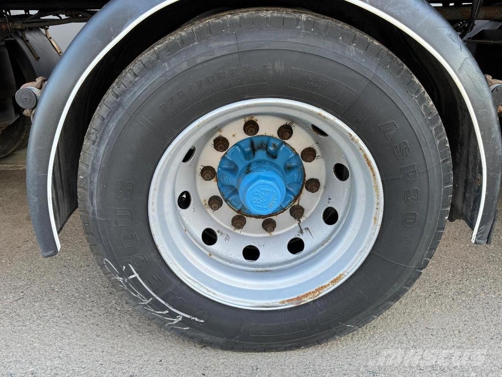 Floor FLUO-24-30H2 3 AXLE BPW + KENNIS R-28/100-3 Полуприцепы-платформы/боковая разгрузка