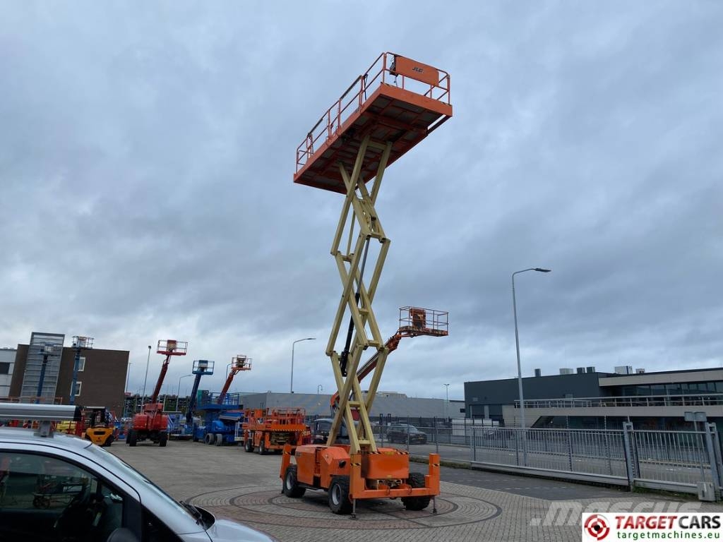 JLG 3394RT Diesel 4x4 Scissor Work Lift 1206cm Škarjaste dvižne ploščadi