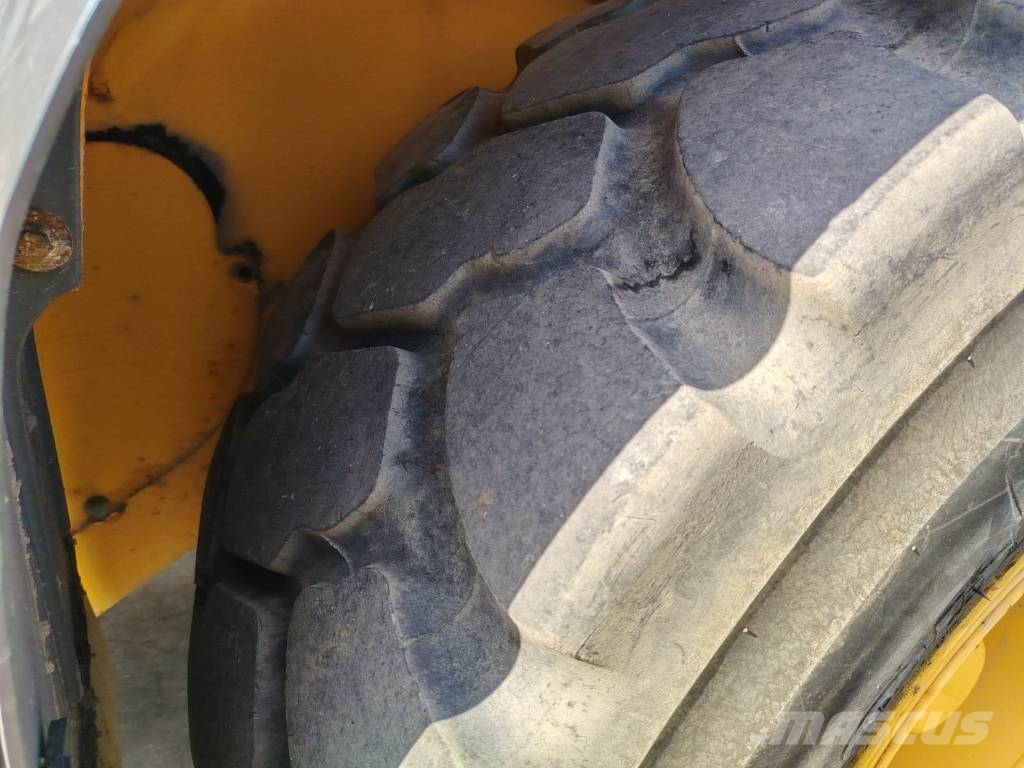 Volvo L 60 F Incarcator pe pneuri