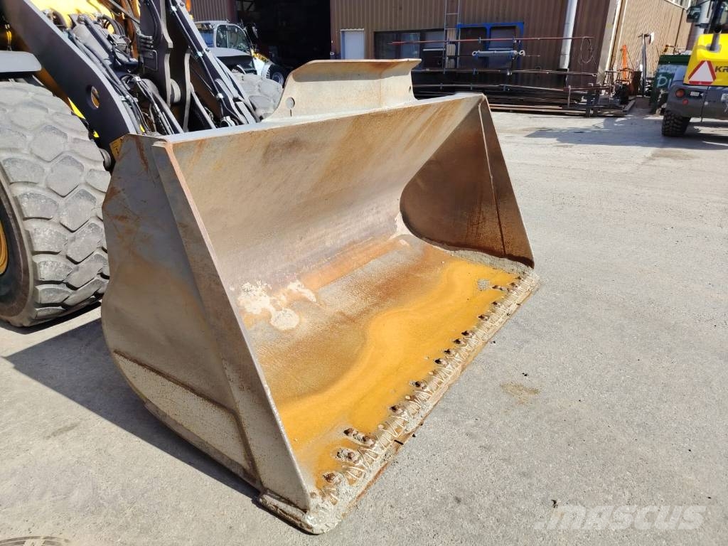 Volvo L 60 F Incarcator pe pneuri