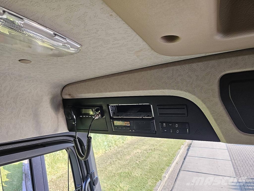 Mercedes-Benz ACTROS 1843 Vetopöytäautot