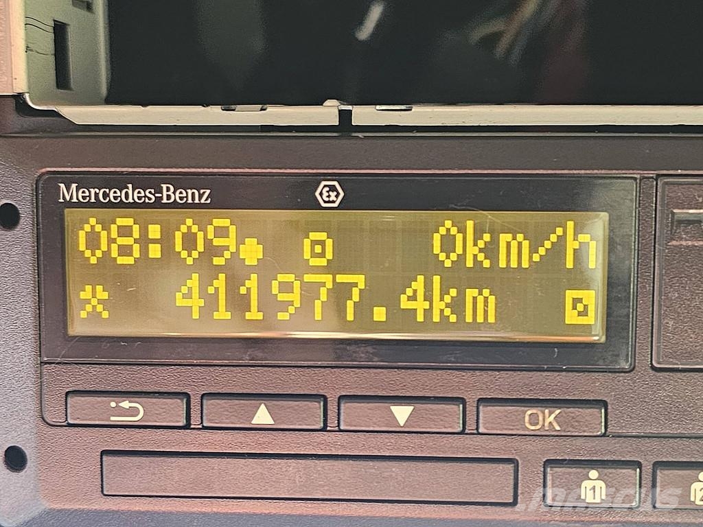 Mercedes-Benz ACTROS 1843 Vetopöytäautot