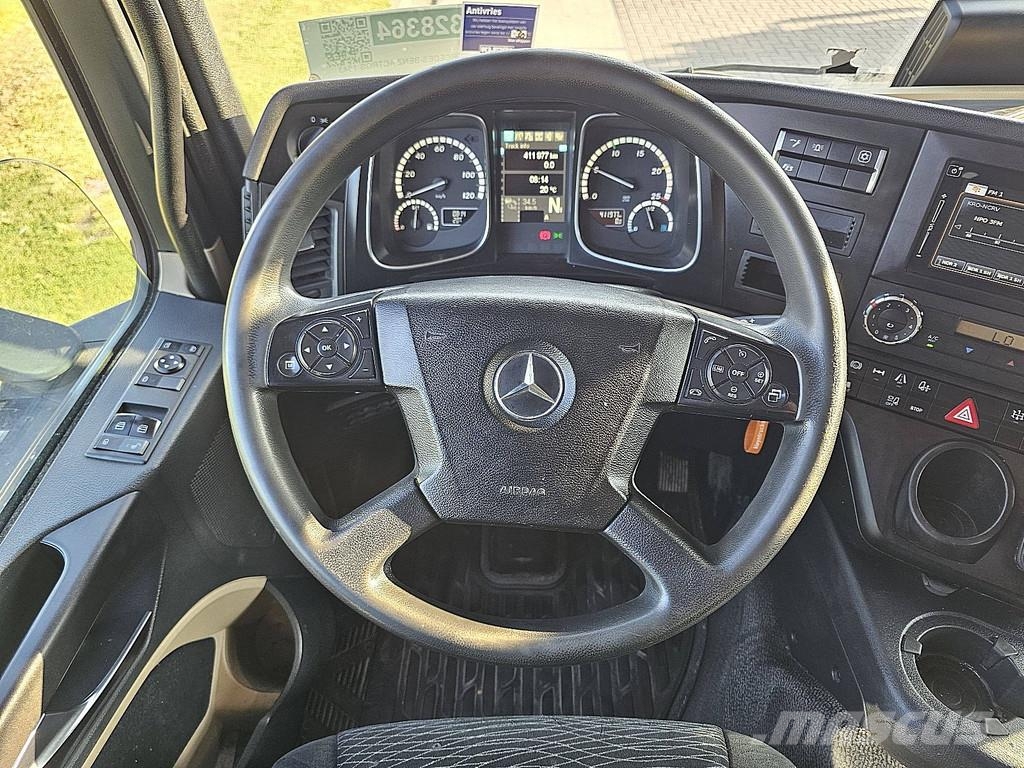 Mercedes-Benz ACTROS 1843 Vetopöytäautot