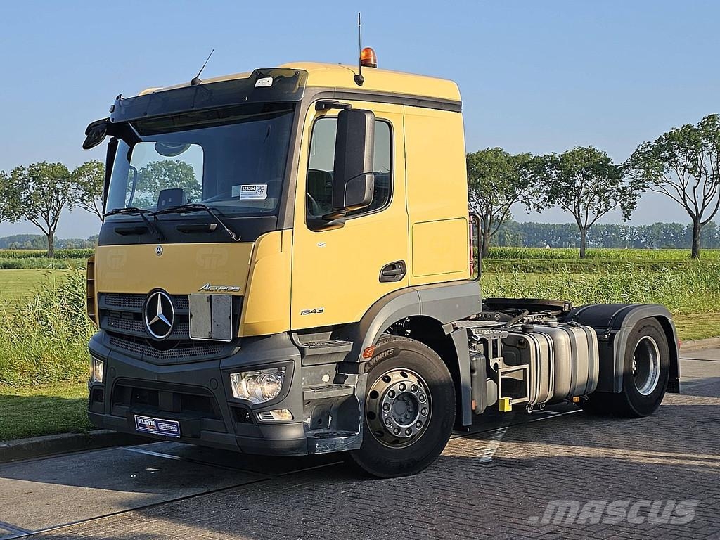 Mercedes-Benz ACTROS 1843 Vetopöytäautot