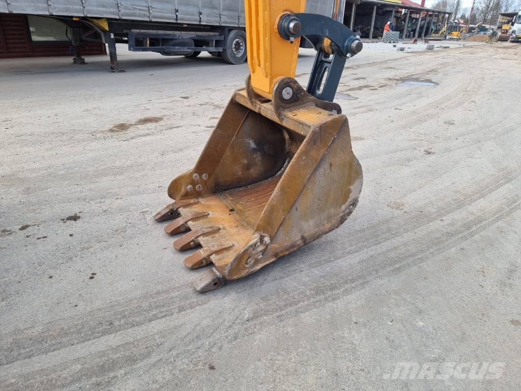 Hyundai Robex 140 W-9 حفارات بعجل