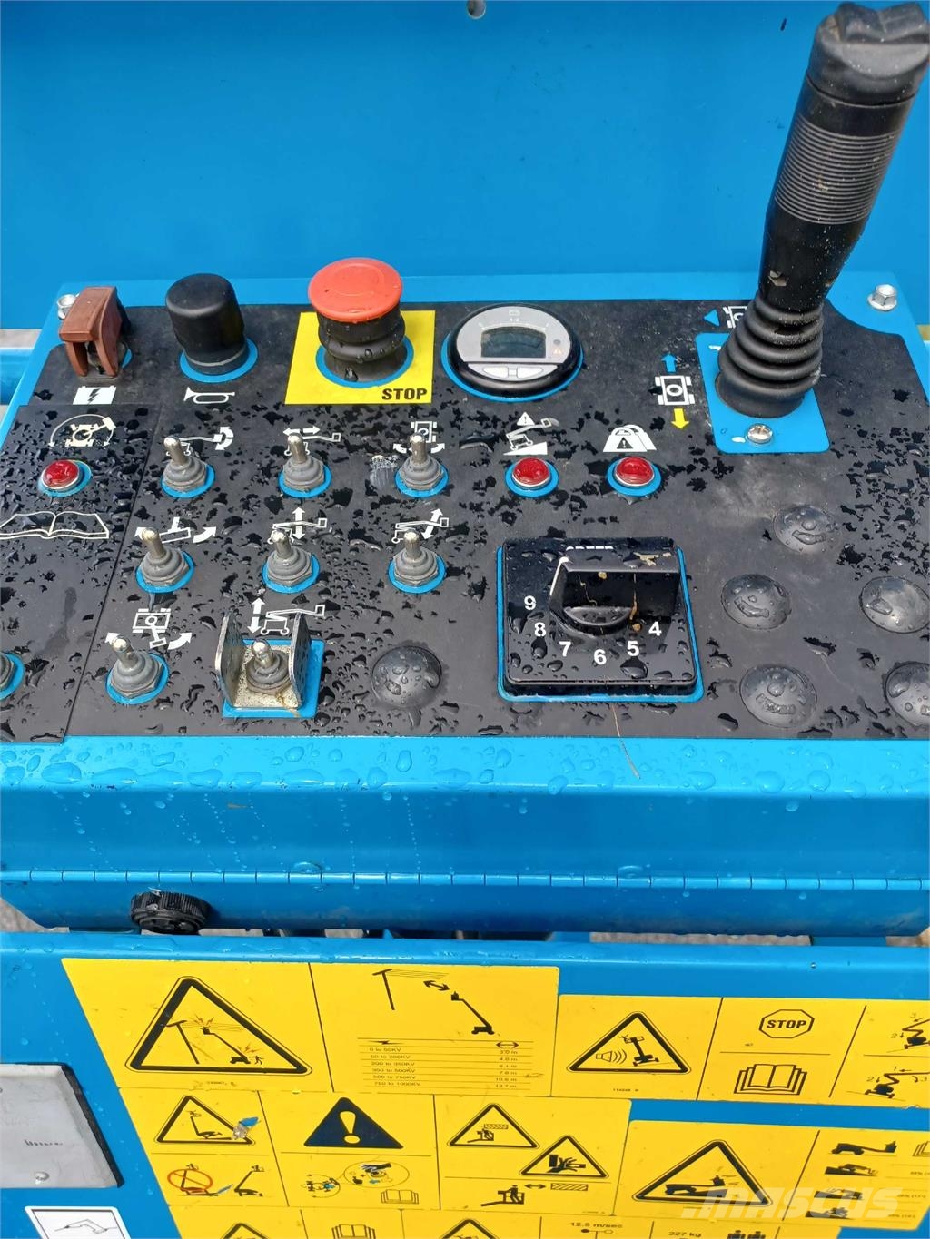 Genie Z30/20N RJ Karos emelők