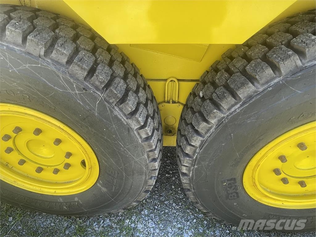 Lokomo AH152 A Graders