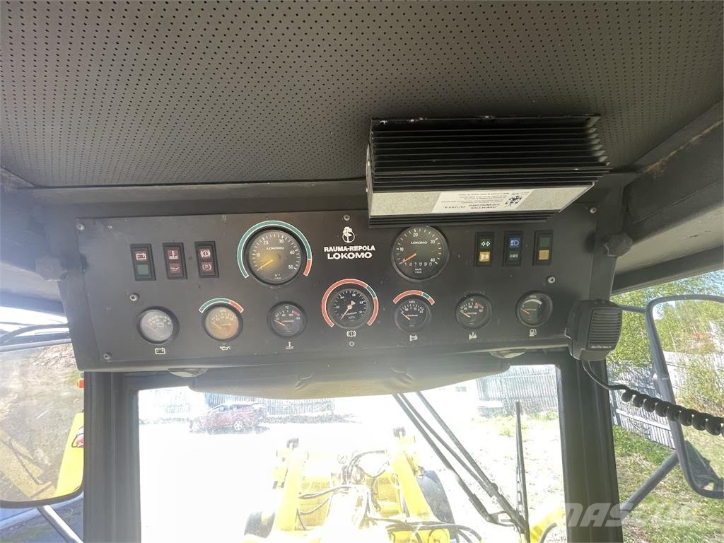 Lokomo AH152 A Graders