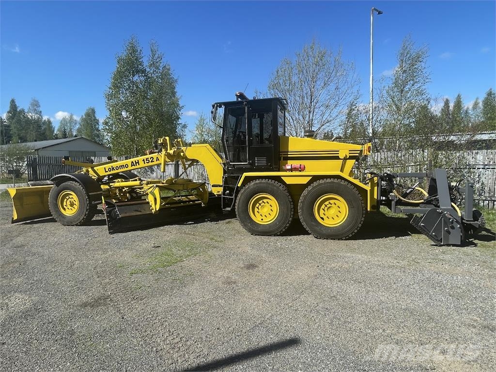 Lokomo AH152 A Graders