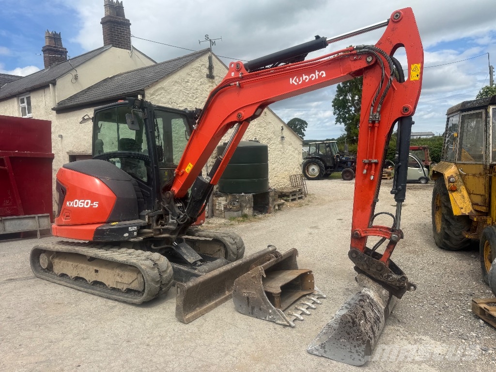 Kubota KX060-5 Mini ekskavatörler, 7 tona dek