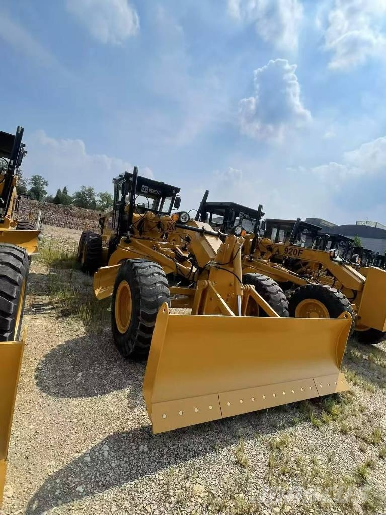 SEM 920F 그레이더