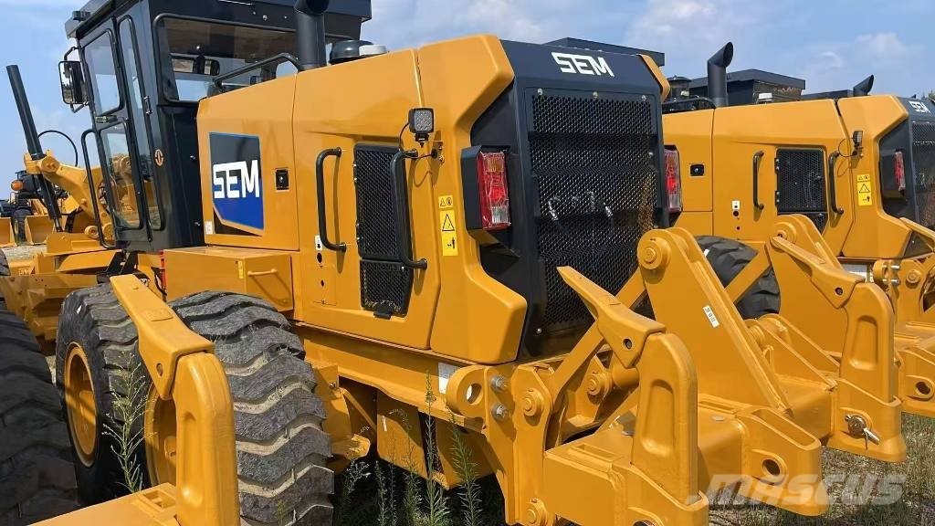 SEM 920F 그레이더