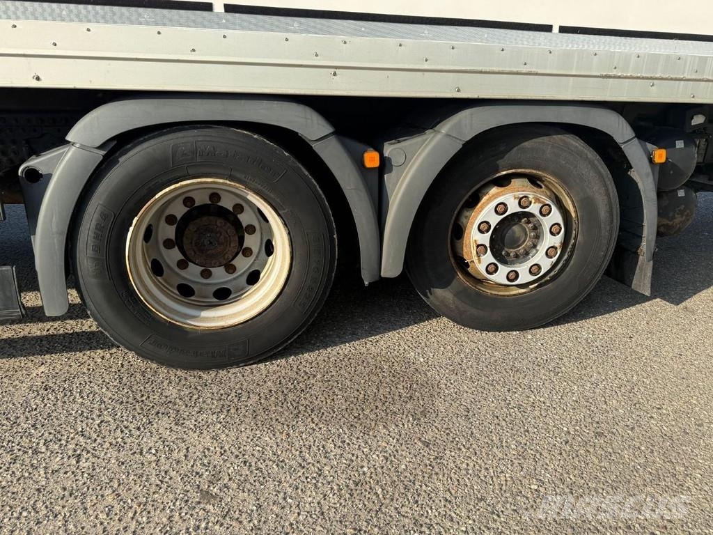 MAN TGS 26.230 6X2 EURO 6 + BOX 9,70 M + ZEPRO LIFT 25 Camion cassonati