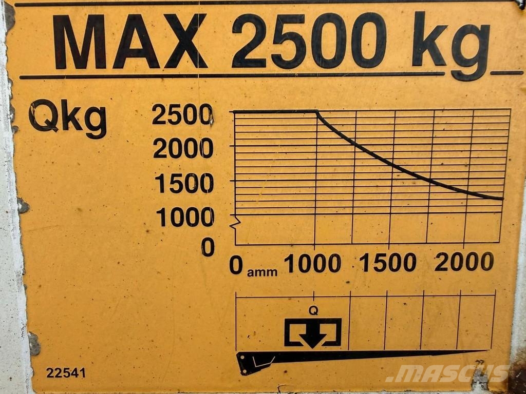 MAN TGS 26.230 6X2 EURO 6 + BOX 9,70 M + ZEPRO LIFT 25 Camion cassonati