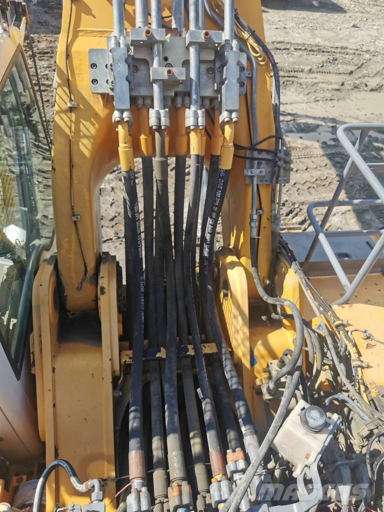 Liebherr R 964 CHD Escavatori cingolati