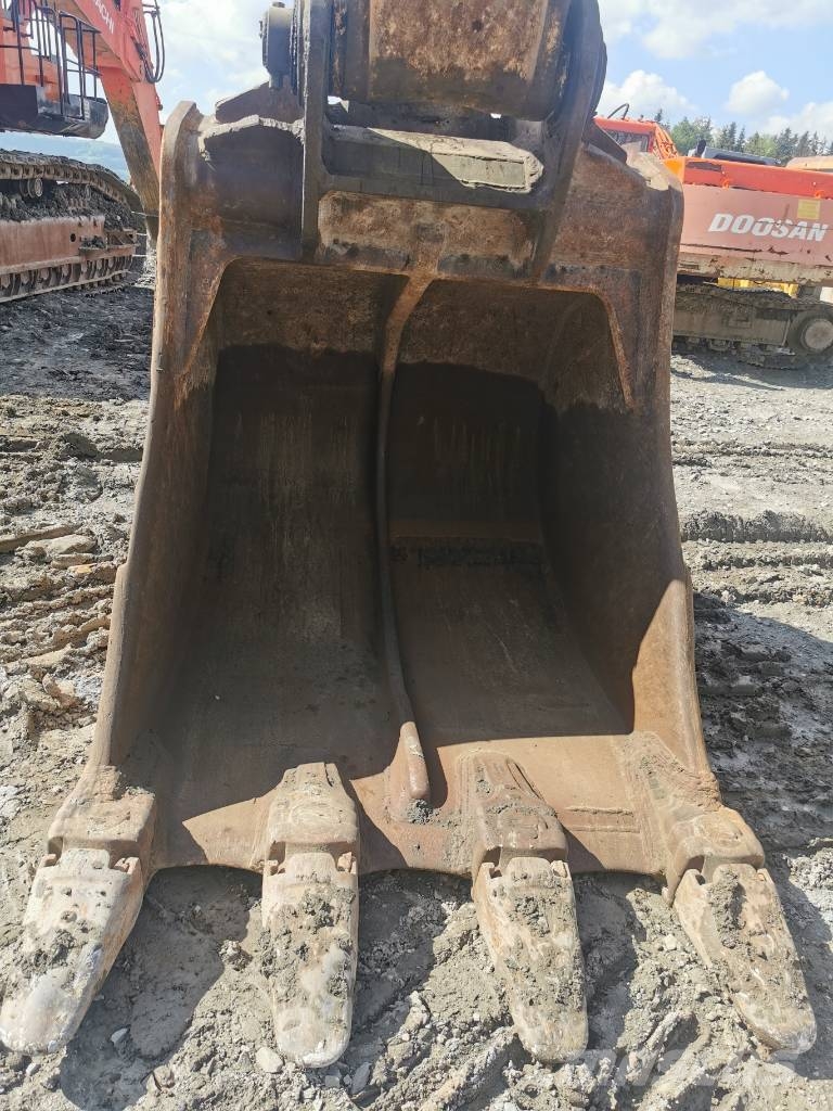 Liebherr R 964 CHD Escavatori cingolati