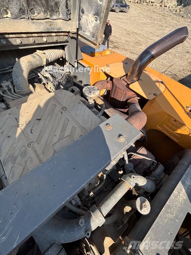 Liebherr R 964 CHD Escavatori cingolati