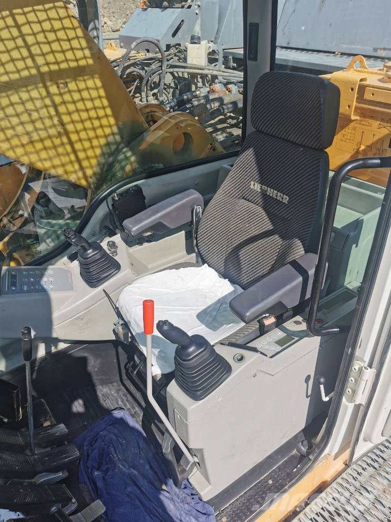 Liebherr R 964 CHD Escavatori cingolati