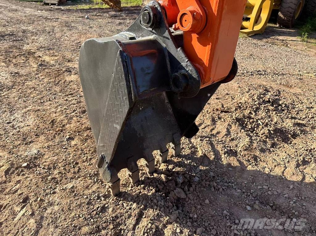 Hitachi ZX70 Midibagger 7t - 12t
