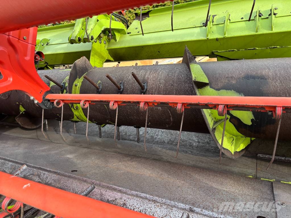 CLAAS Lexion 760 Θεριζοαλωνιστικές μηχανές
