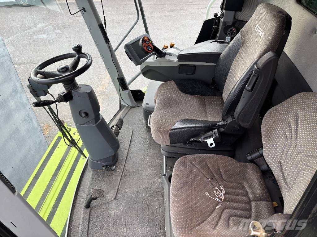 CLAAS Lexion 760 Θεριζοαλωνιστικές μηχανές