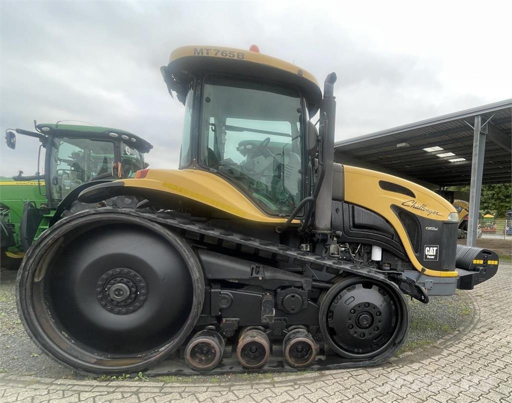 Challenger MT 765 B Traktorit