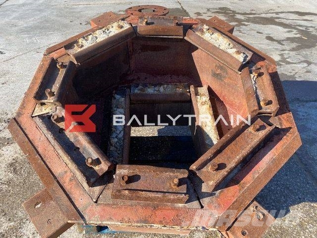 Nordberg HP300 Cone Crusher Feed Chute Prügi/käitluse ja karjäärimasinate varuosad