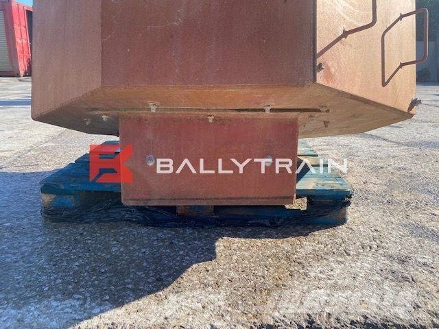 Nordberg HP300 Cone Crusher Feed Chute Prügi/käitluse ja karjäärimasinate varuosad