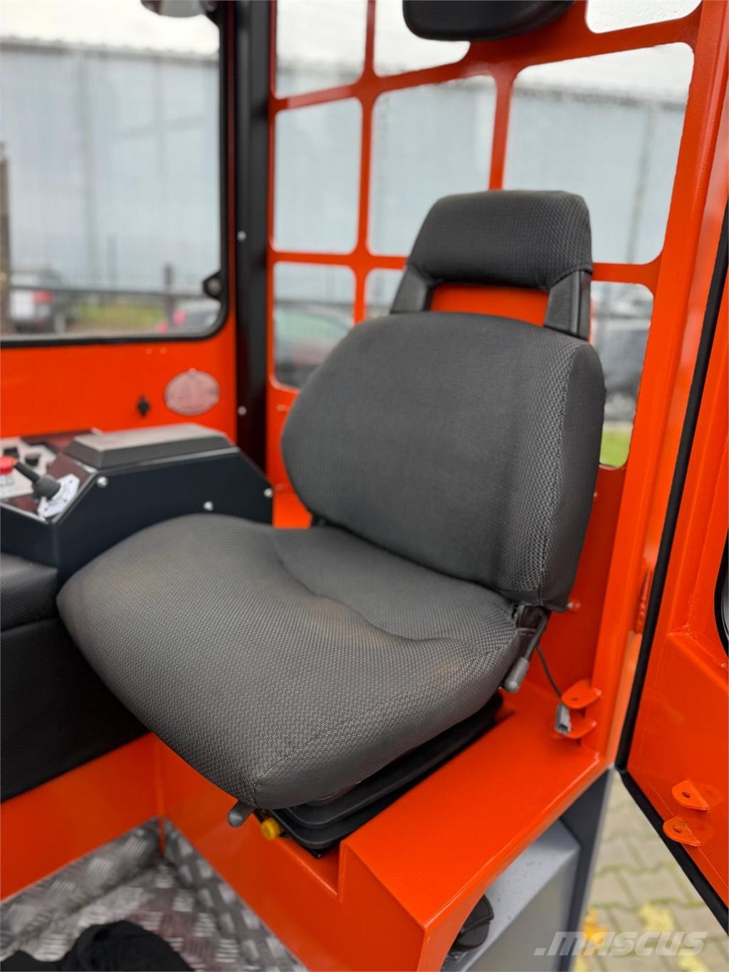 Combilift [Discount - SALE] C5000 XL Four-way truck