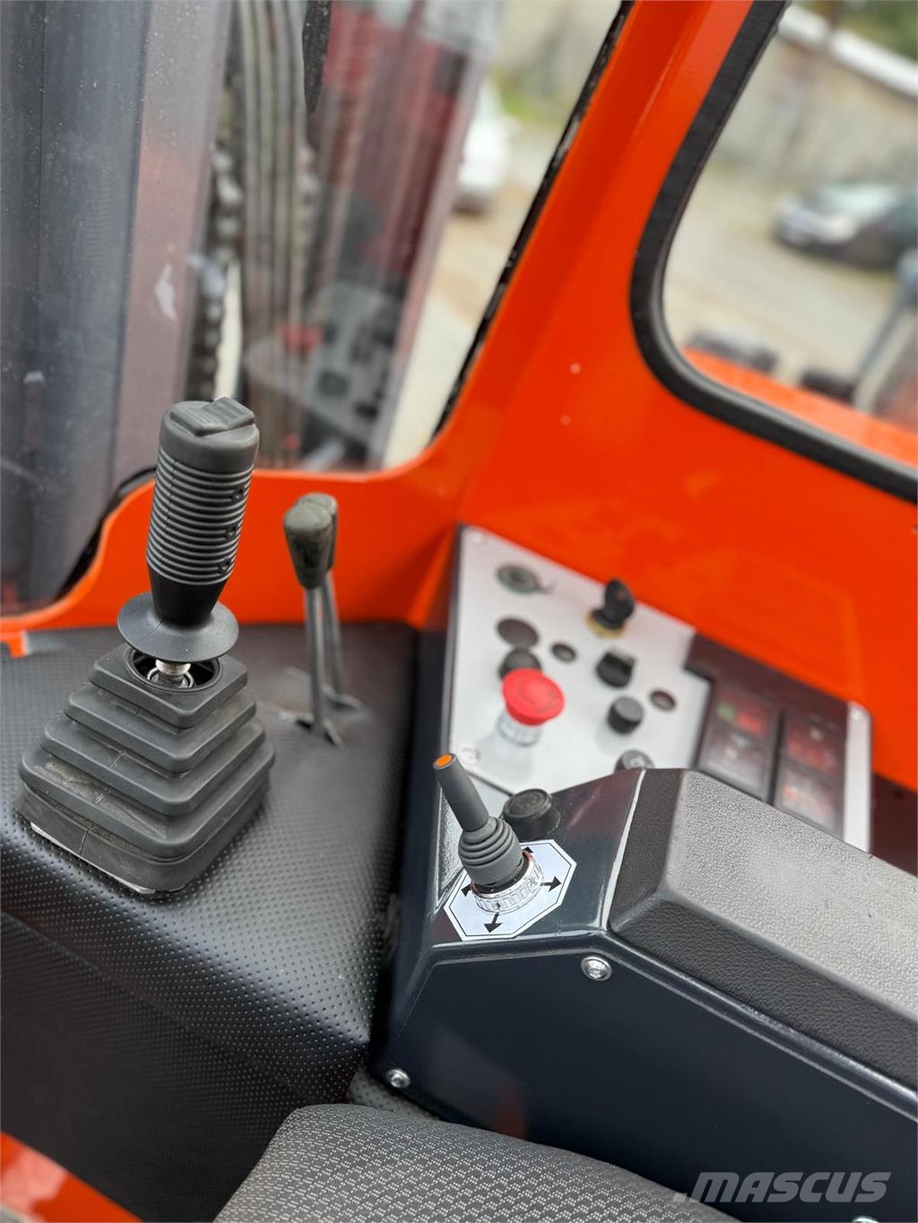 Combilift [Discount - SALE] C5000 XL Four-way truck