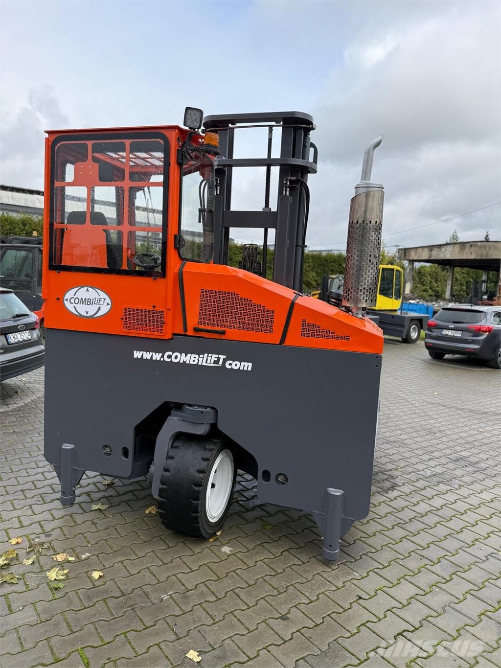 Combilift [Discount - SALE] C5000 XL 4-way reach trucks