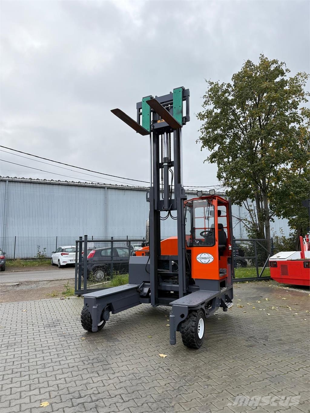 Combilift [Discount - SALE] C5000 XL Four-way truck