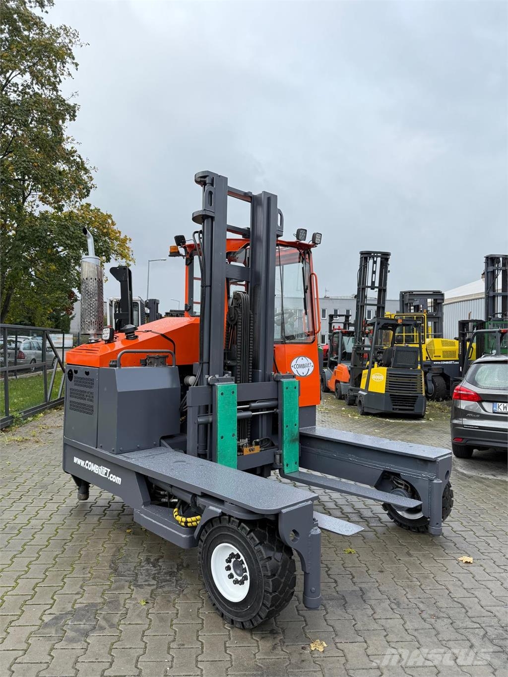Combilift [Discount - SALE] C5000 XL 四向前伸式堆高機(叉車)